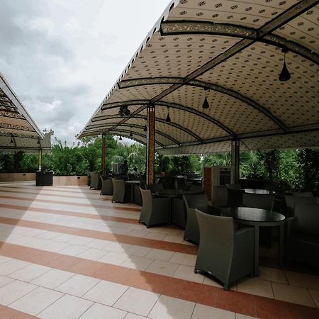 Pride Resort & Convention Center Ranakpur Near Ranakpur Dam Sādri Buitenkant foto