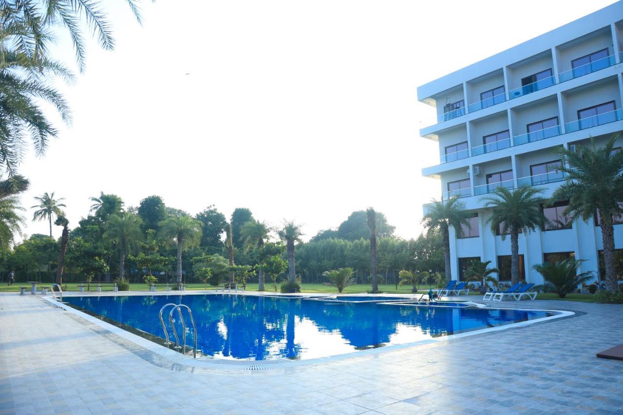Pride Resort & Convention Center Ranakpur Near Ranakpur Dam Sādri Buitenkant foto