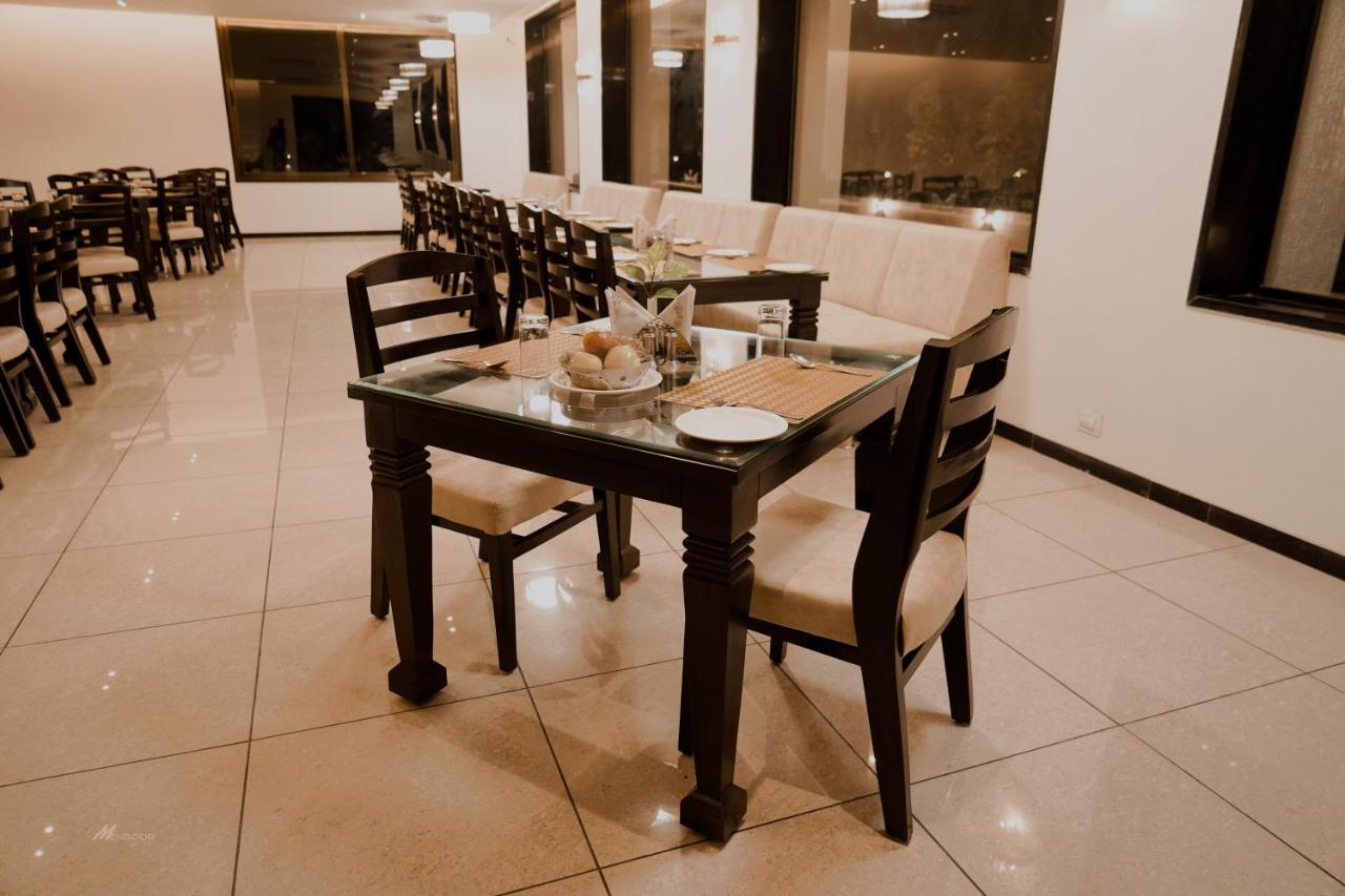 Pride Resort & Convention Center Ranakpur Near Ranakpur Dam Sādri Buitenkant foto