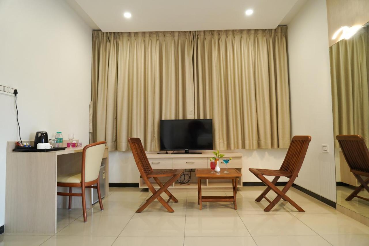 Pride Resort & Convention Center Ranakpur Near Ranakpur Dam Sādri Buitenkant foto